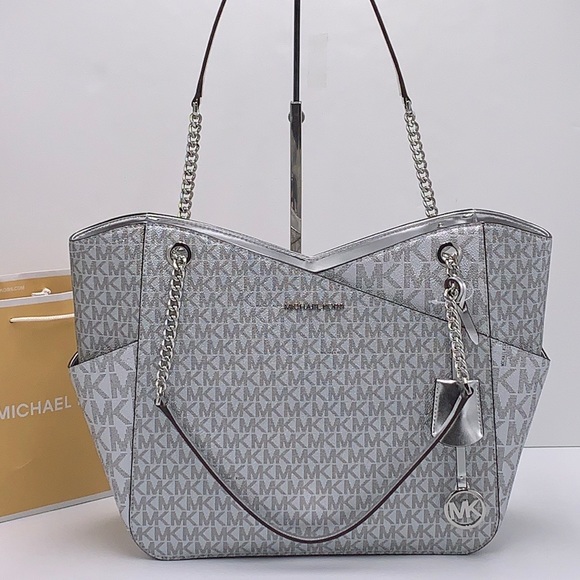 Michael Kors Jet Set Travel Large Chained Tote Shoulder Bag MK 
Silver

NWT - Picture 2 of 16